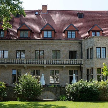 Parkhotel Unter Den Linden Halberstadt Bagian luar foto